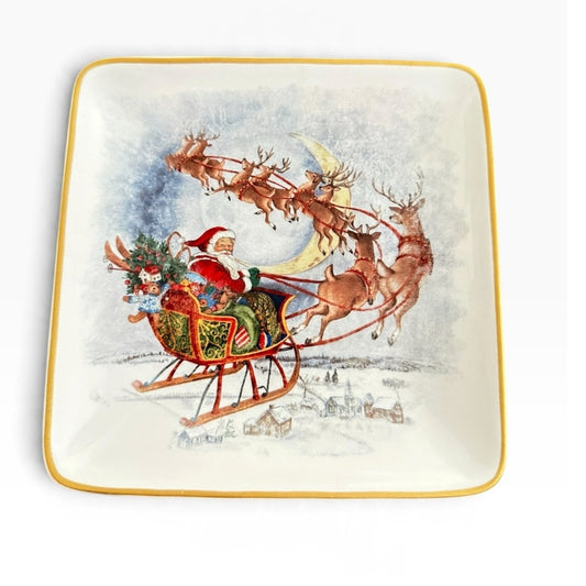 Pottery Barn Nostalgic Santa Nostalgic Christmas Square Appetizer Plate